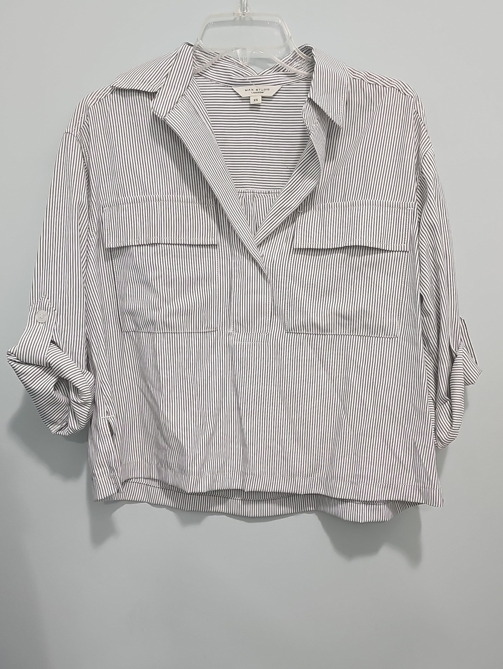 Women's Xs Max Studio Black/White Striped Button-Down Roll-Sleeve Shirt Crop New